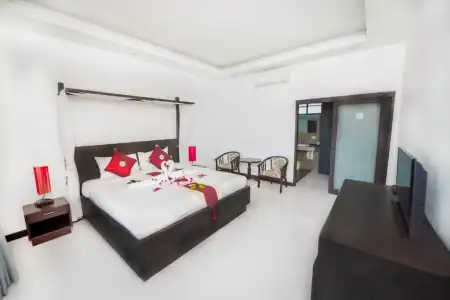 Phuket Monaburi Boutique - 51