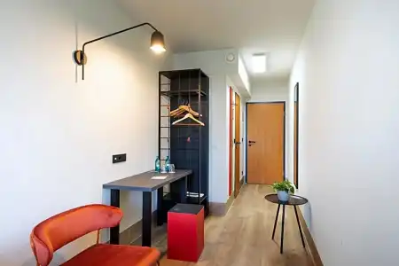 ACHAT Stuttgart Zuffenhausen - 48