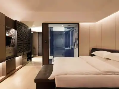 Equinox New York - 41