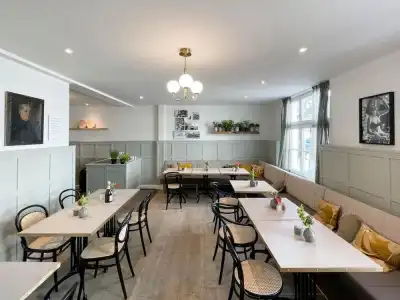 BoutiquePETUH - 17