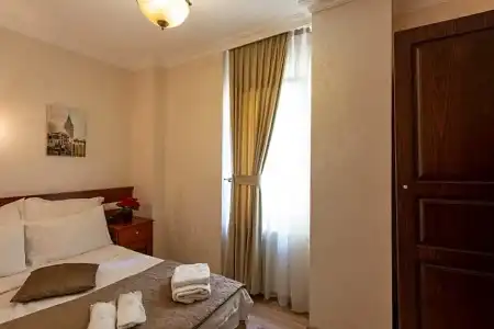 Sultanahmet Cesme - 65
