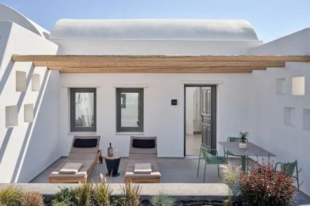 Alleys All-Suite & Spa - 208