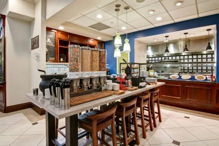 Hilton Garden Inn Toronto/Burlington - 28