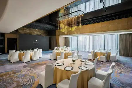 JW Marriott - 41
