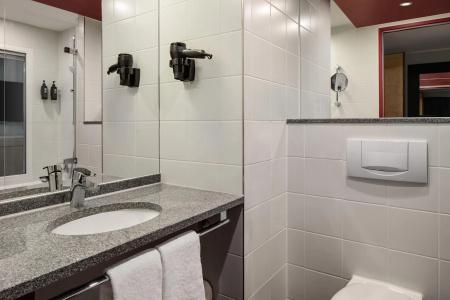 Ramada by Wyndham Essen - 26