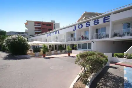 Josse - 0