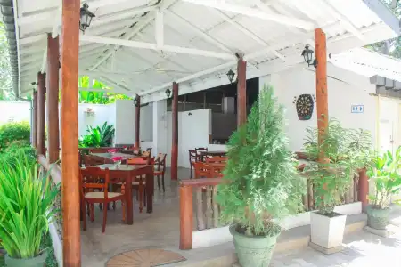Blue Eyes Inn - 17