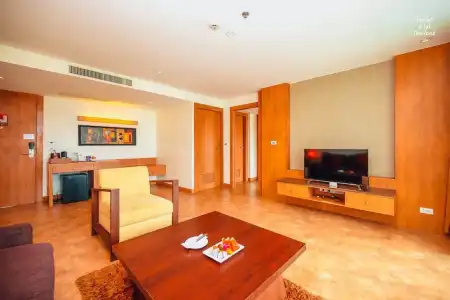 Centara Nova Pattaya - 45