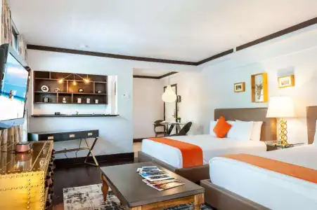 Lincoln Arms Suites - 27