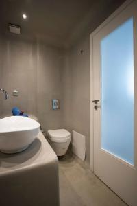 Blue Waves Suites & Apartments - 63