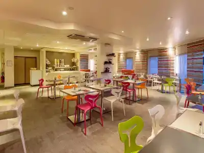Ibis Clermont Ferrand A71 A75 La Meridienne - 14