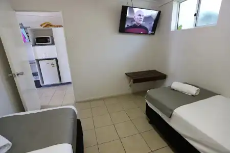 Tropic Coast Motel - 146