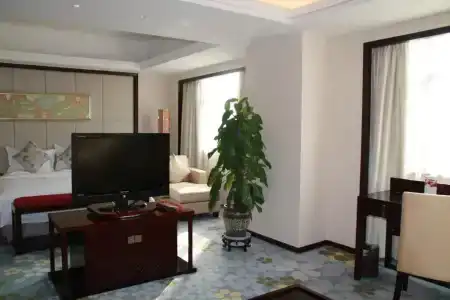 Zhengzhou Yuehai - 44