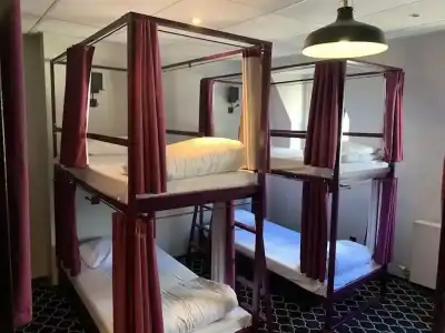 Safestay Brussels Grand Place - 81