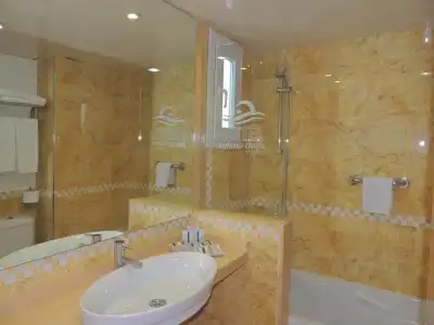 Punta del Cantal Suites - 68