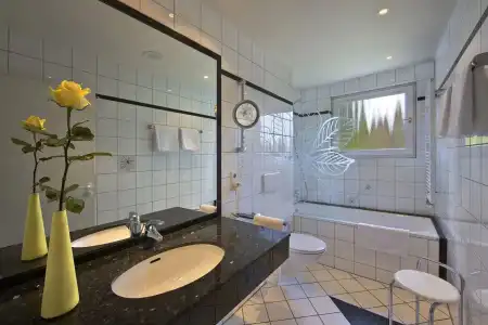 Bernstein Villa Kastania - 6