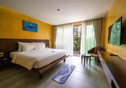 Coriacea Beachfront Boutique Phuket Resort - 25