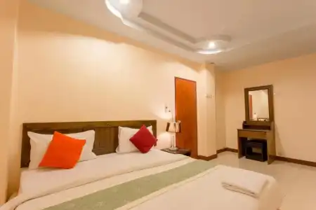 Surin Sunset - 59