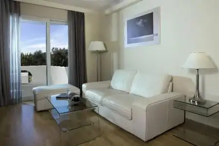 Blazer Suites - 65