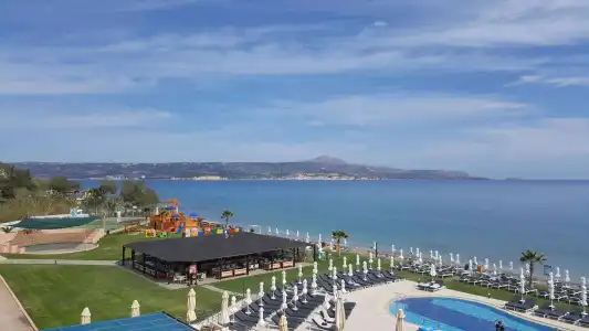 Kiani Beach Resort Family - 23