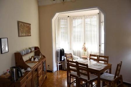 Ally's Guest House Barcelona B&B - 65