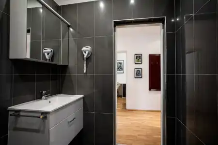 Best Western Plus Celebrity Suites - 46