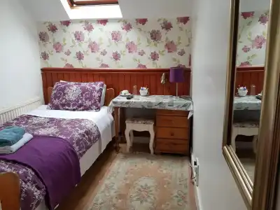 Adams Guest House - 23