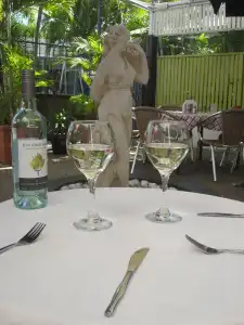 The Cosmopolitan Motel and Serviced Apartments - 24