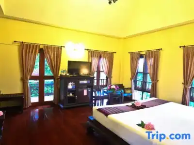Phuwanalee Resort - 51