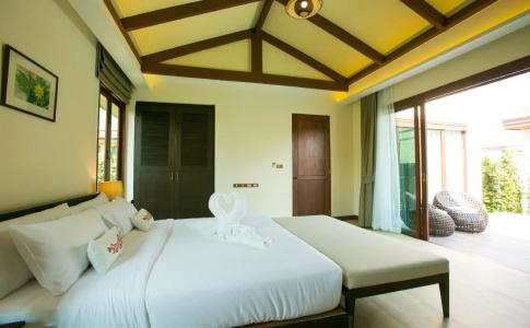 Triple Tree Beach Resort - 3