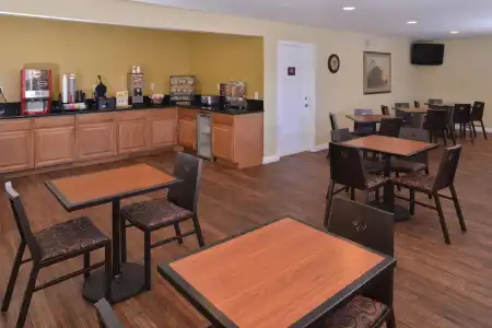 Pleasant Inn - 19