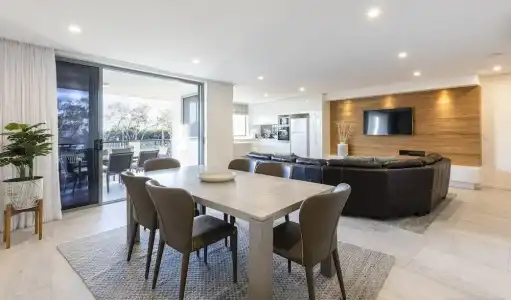 Bay Royal Apartments - 131