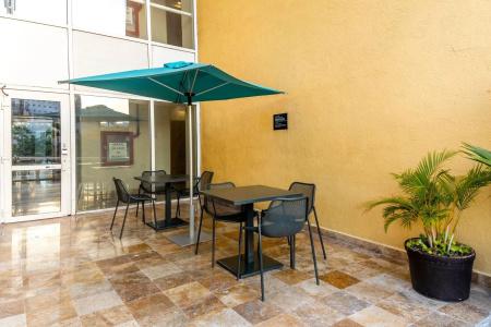 City Express by Marriott Cancun - 25