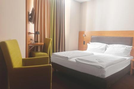 Garner Stuttgart - Zuffenhausen by IHG - 22