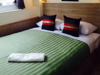 Sukhumvit 20 Guest House - 31