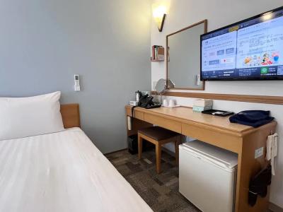 Toyoko Inn Hakata Nishi-nakasu - 36