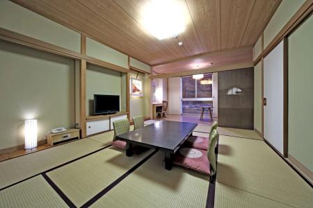 Gifu Grand - 14