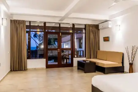 Green Parrot Beach Resort - 68