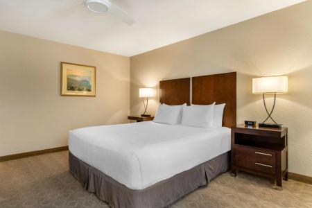 Best Western Plus Monterey Inn - 65