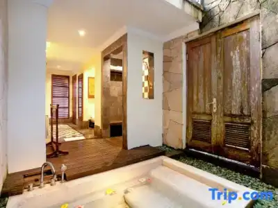 The Cangkringan Jogja Villas & Spa - 62