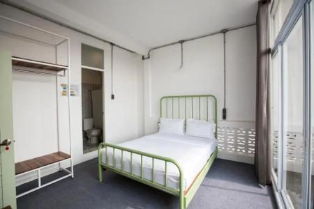 Memmoth Cafe & Hostel in Lampang - 63
