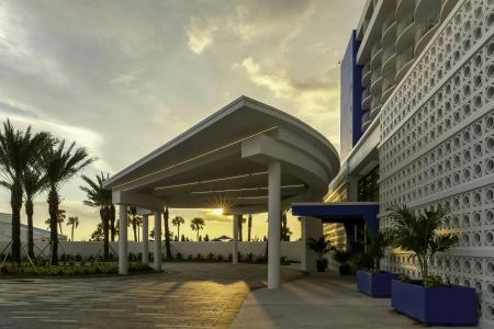 Hilton Clearwater Beach Resort & Spa - 49