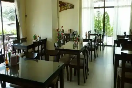 Rayong Lanna - 24
