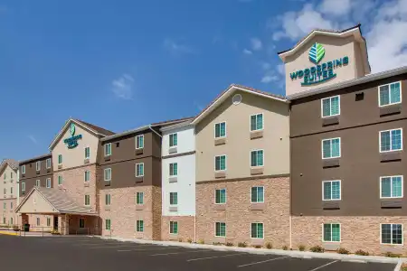 WoodSpring Suites Bakersfield East - 5