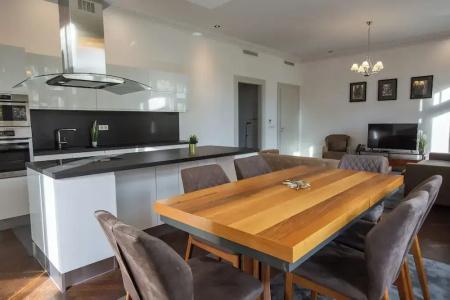 Luxury Style Apartments - 137