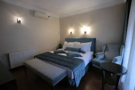 Tria Elegance - 10