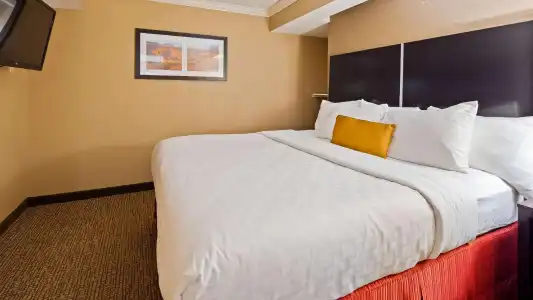 Best Western Harrisburg North - 45