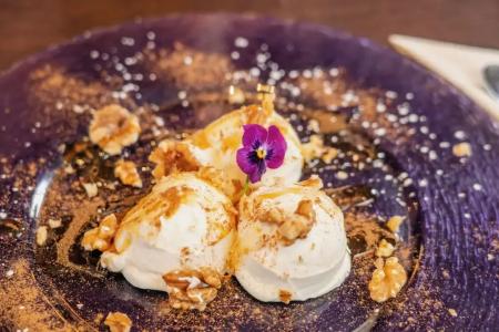 & Restaurant Sparta - 11