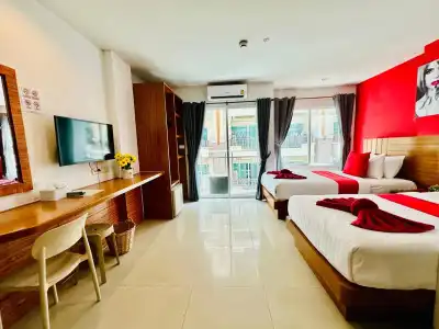 PJ Patong Resortel - 3