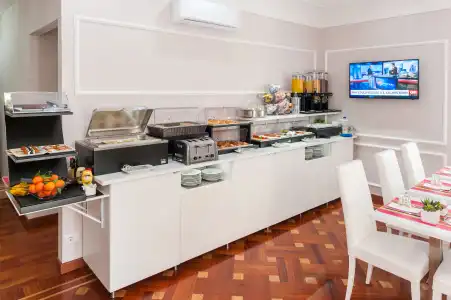Relais Trevi 95 Boutique - 31